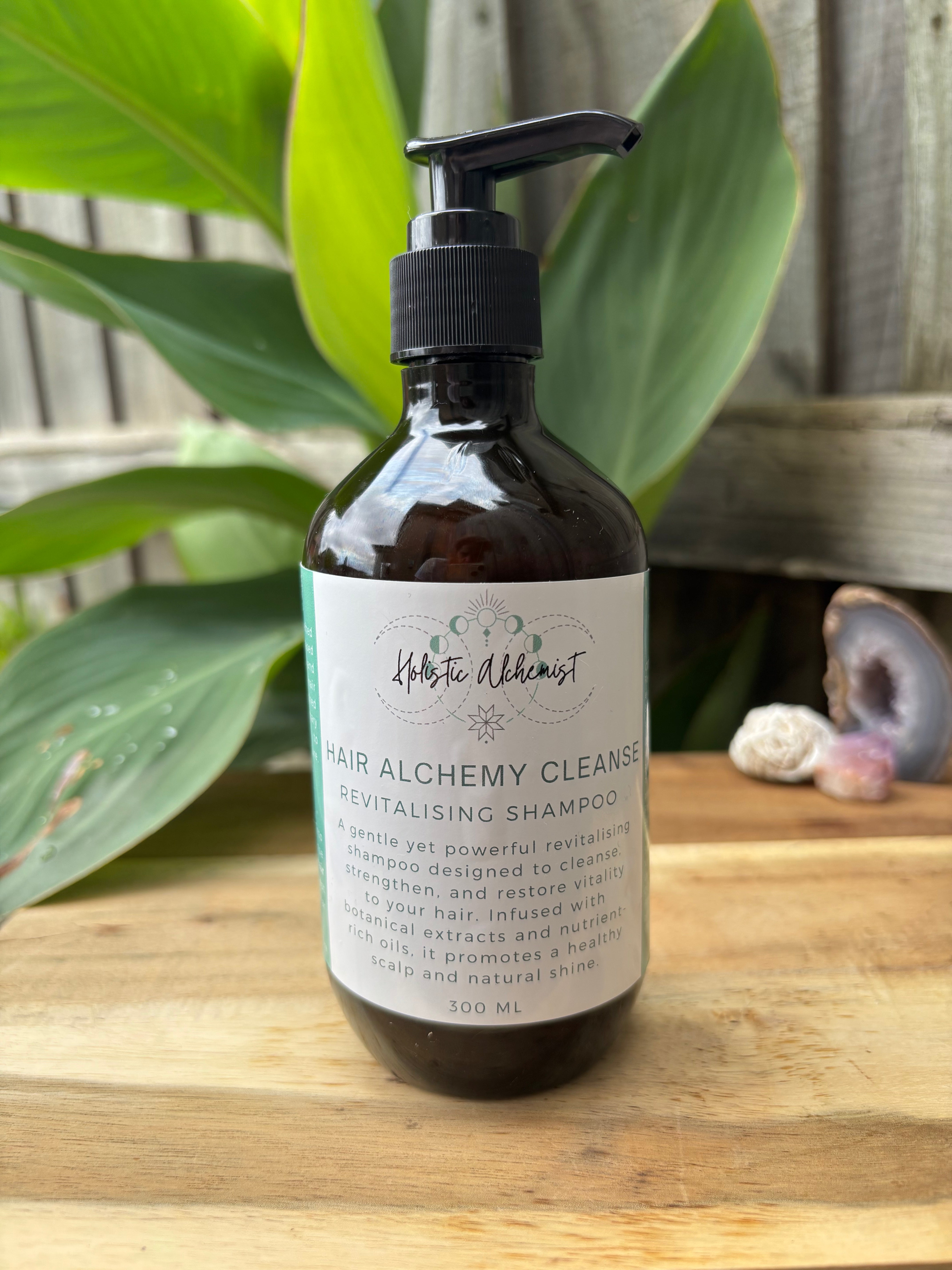 Shampoo
Natural 
Toxin free
Chemical Free 
Vegan
Plant based
Essential oil infused 